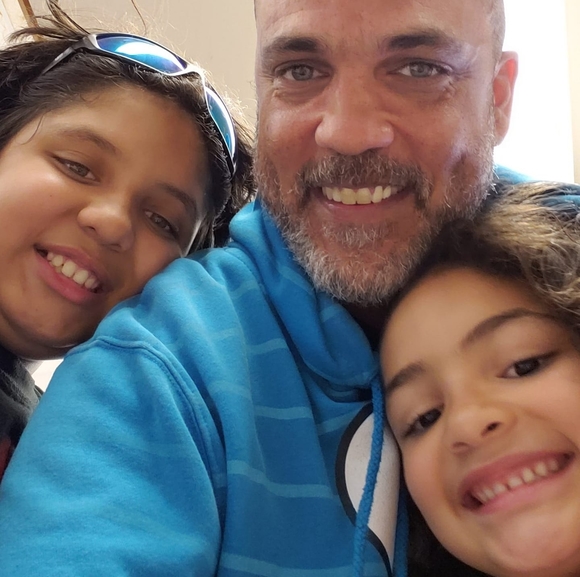 Meet your Posher, Warren - Picture 1 of 1